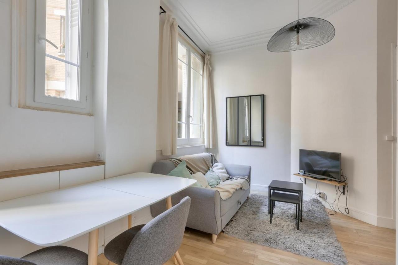 Charming Studio - Paris 18Th District Apartman Kültér fotó