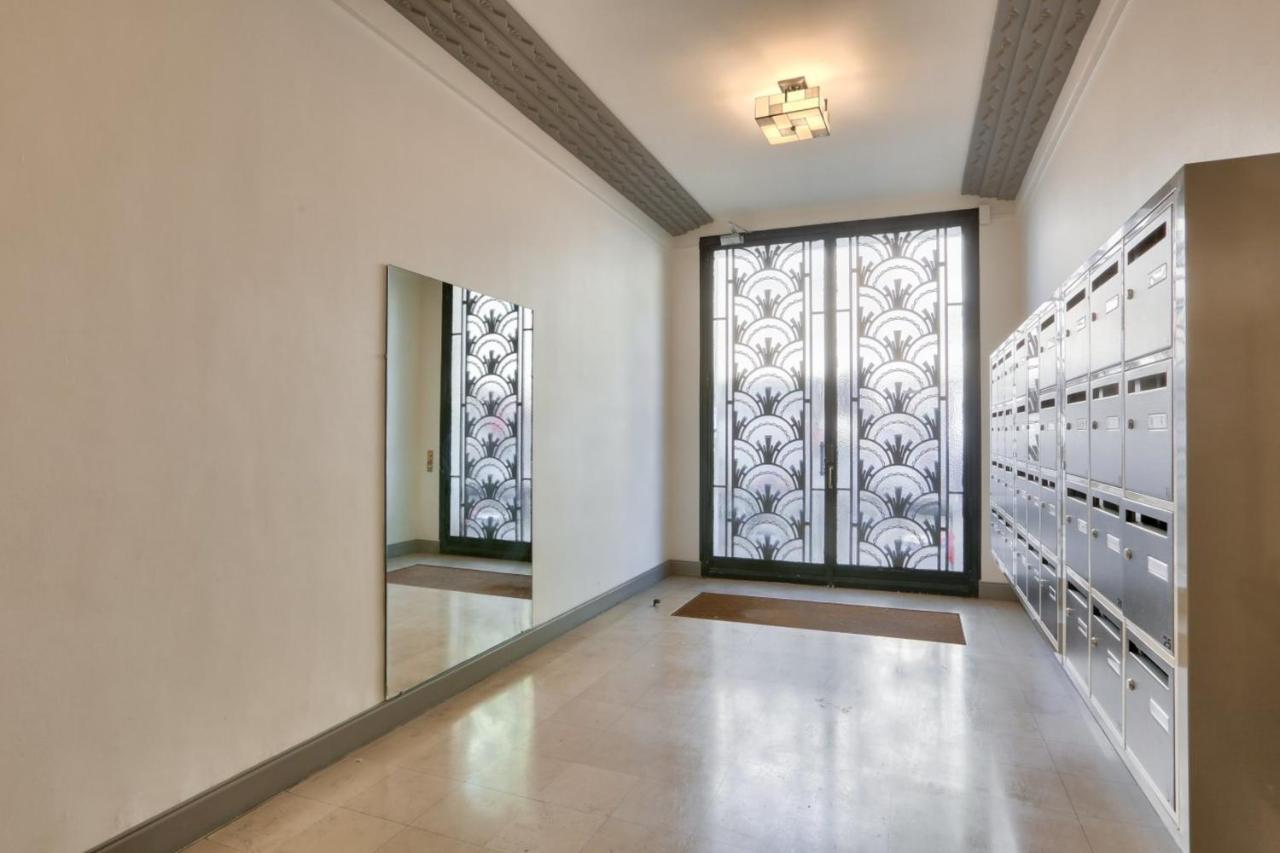 Charming Studio - Paris 18Th District Apartman Kültér fotó